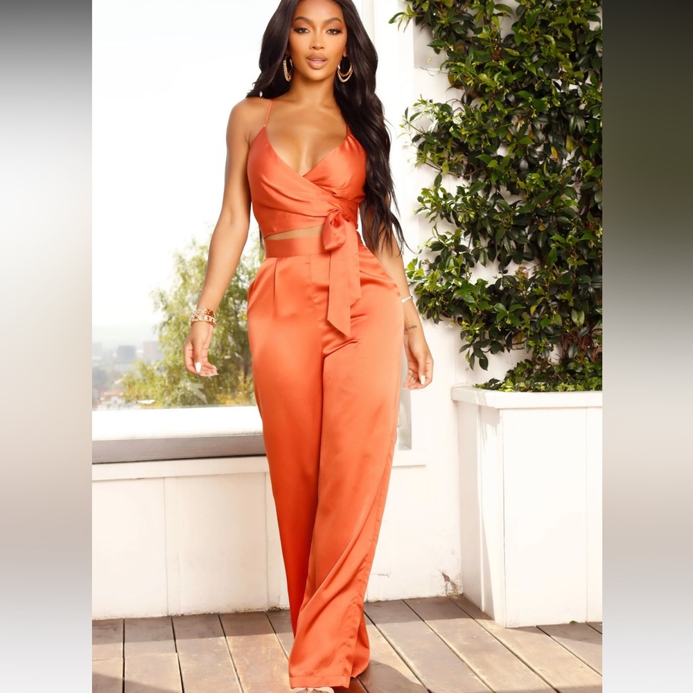 FashionNova Pant Set Small